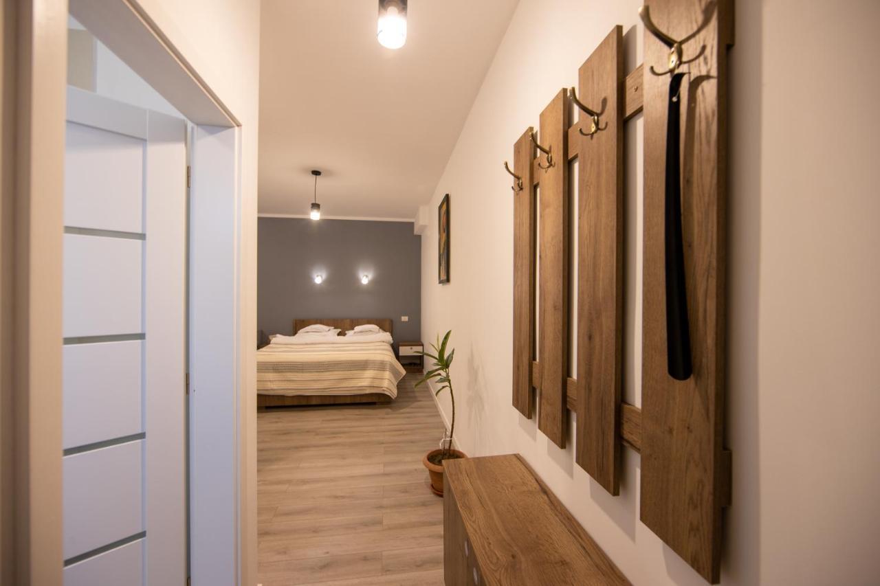 Central Place Apartment Timisoara 2 Dış mekan fotoğraf