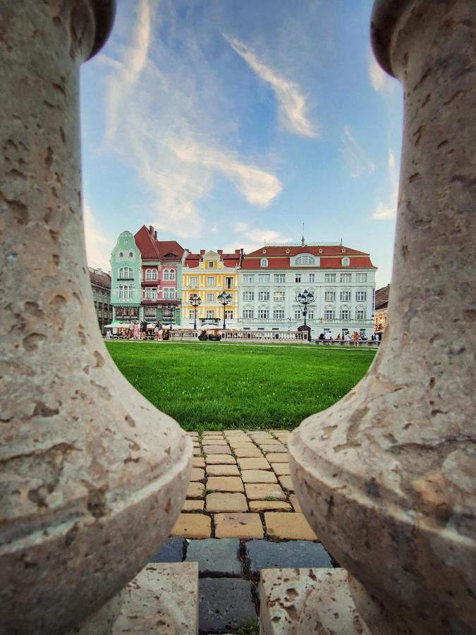 Central Place Apartment Timisoara 2 Dış mekan fotoğraf